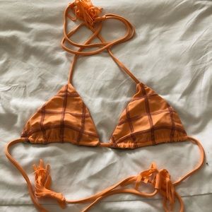 Acacia stitched humuhumu top